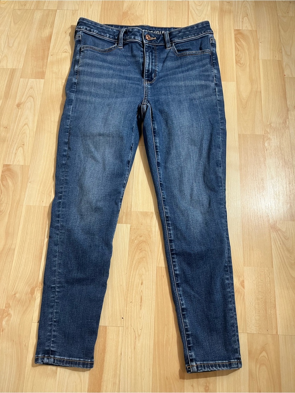 American Eagle Womens Mrdium Wash High Rise Jegging Size 8 xshort